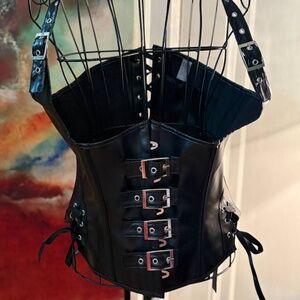 Black Faux Leather Buckled Corset Top – Size L (New)